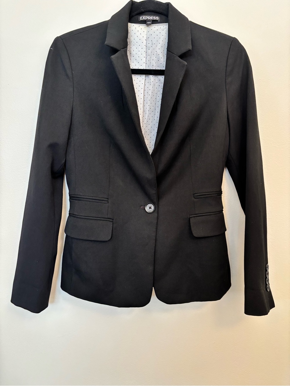 Express Black Single-Button Notch Lapel Blazer